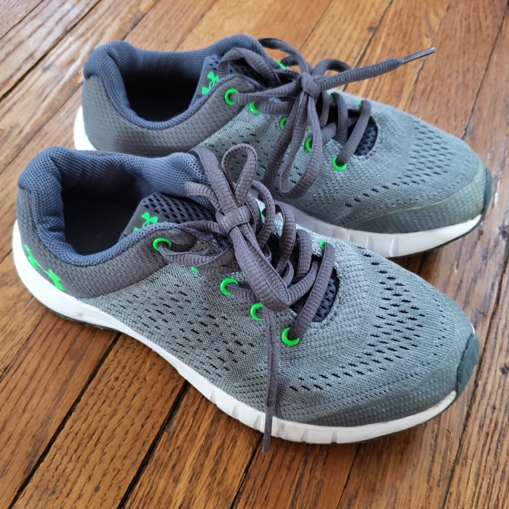 Boys Under Armour Shoes